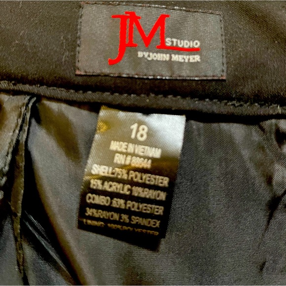 New with tags, beautiful nice tweed shirt with black on the sides. See photos - Picture 5 of 7